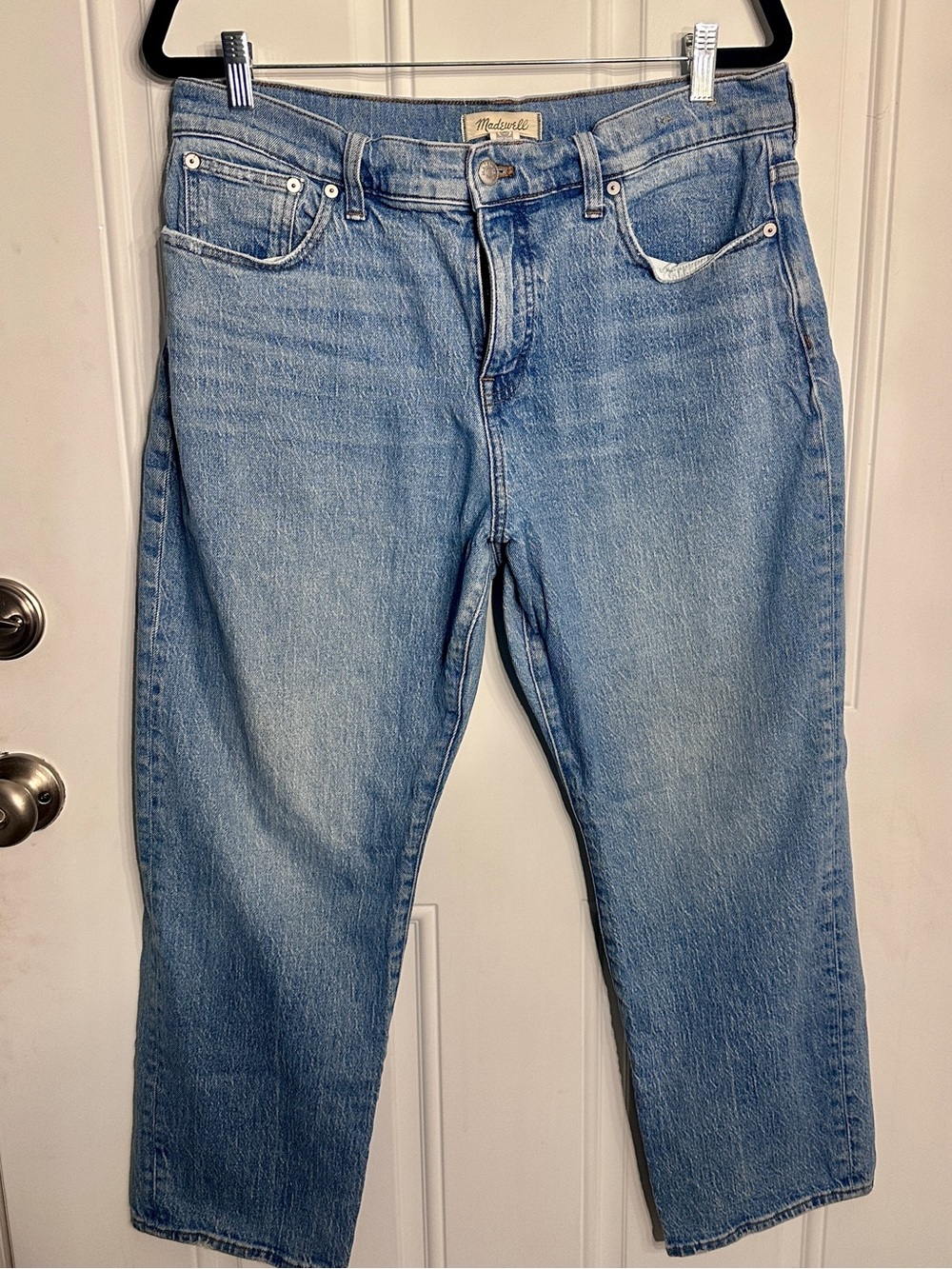Madewell Women's medium Wash 90’s straight Jeans. Size 32P